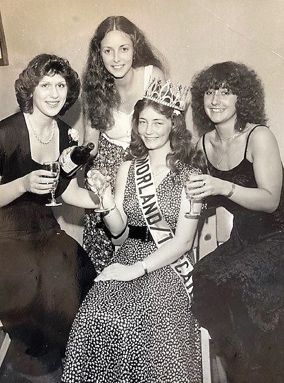 Miss Morlands 1978 finalists - Penny Berkeley on the right Photo: Jane Laver
